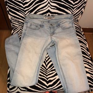 Hollister light wash jeans